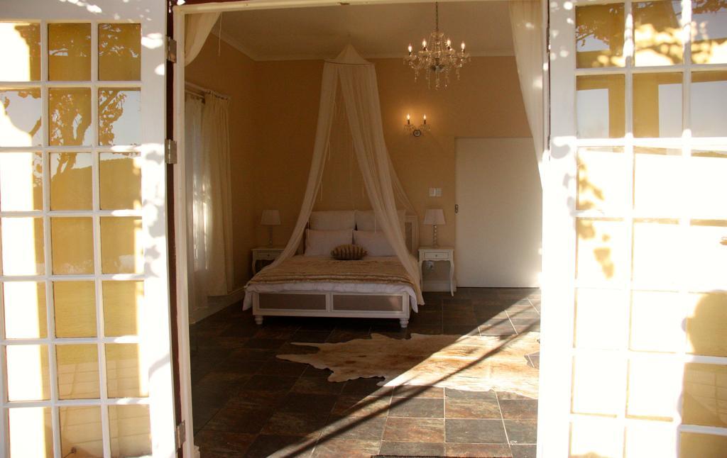 Calais Wine Estate Hostal Paarl Exterior foto