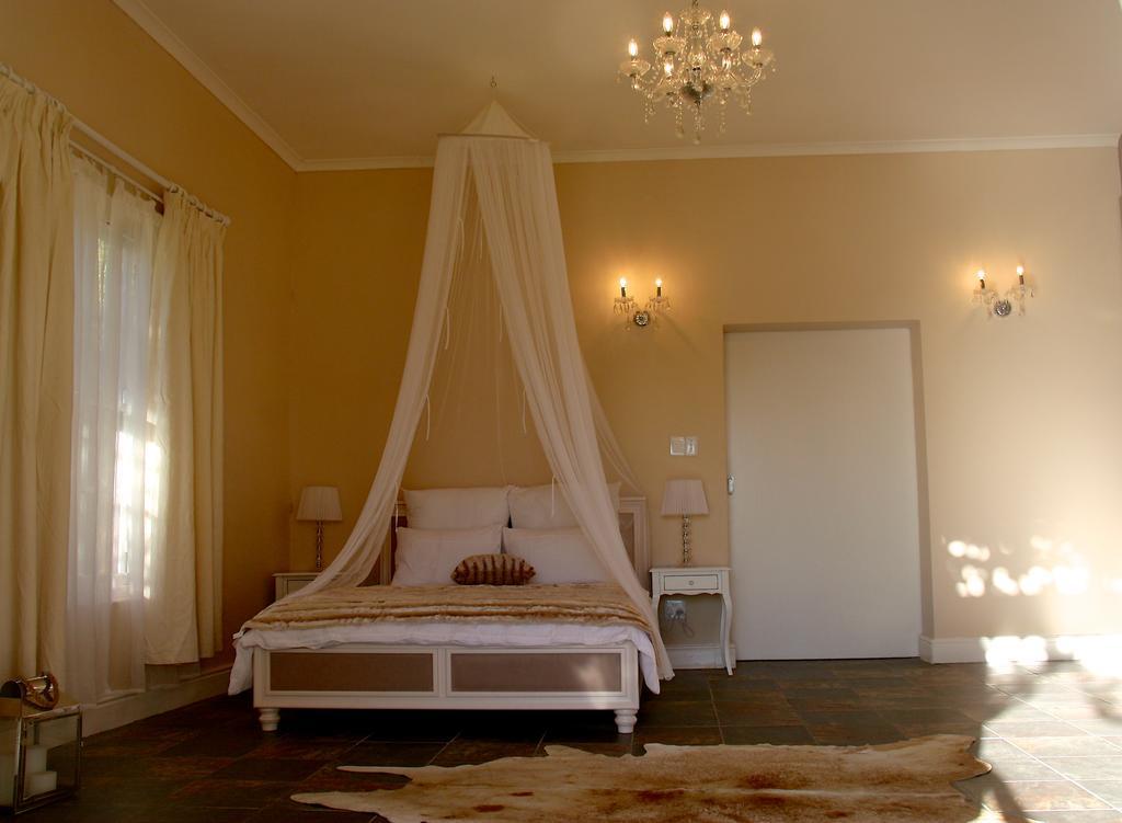 Calais Wine Estate Hostal Paarl Exterior foto